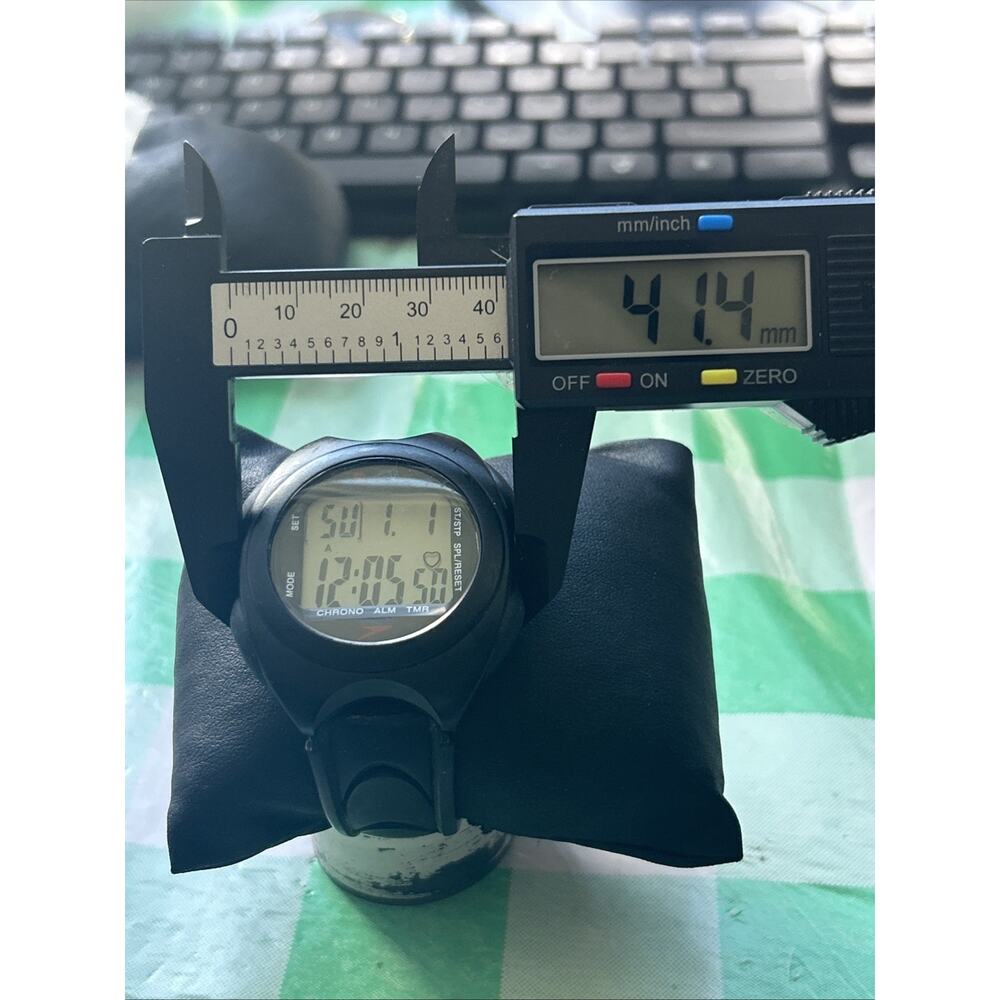 Speedo Multifunction Digital Watch - Picture 5 of 5
